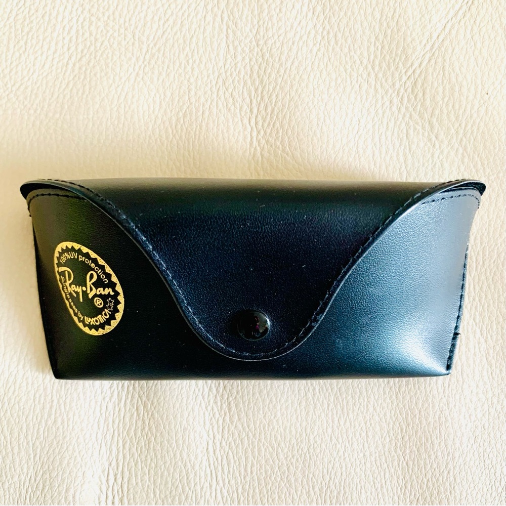 Authentic Ray-Ban Black Leather Sunglasses Case Only Snap Closure Unused
